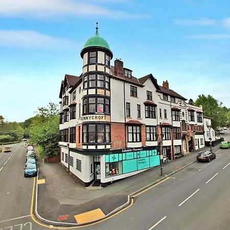 Finest Retreats - Sunnycroft Penthouse Apartment Llandrindod Wells Exterior foto